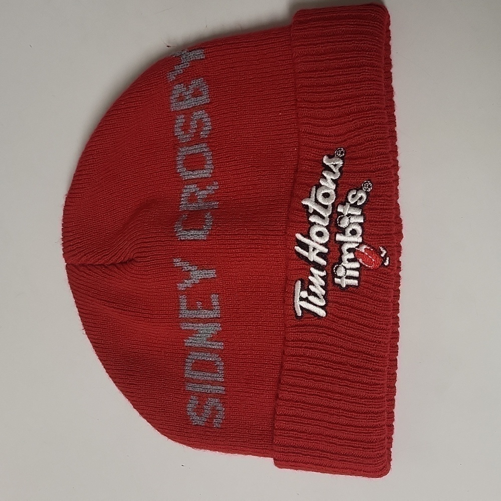 Tim Hortons Sidney Crosby Toque Timbits Hockey in Red, white, greyish and black